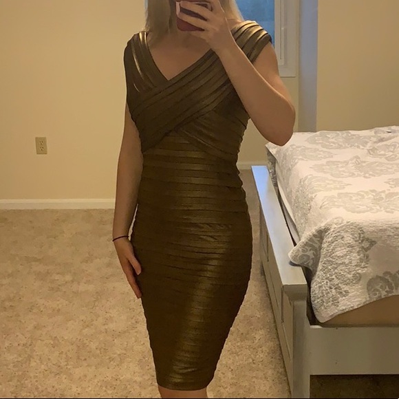 Stunning bronze Cache dress - Picture 5 of 8